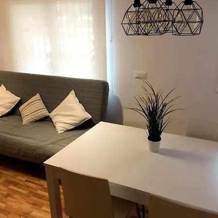 Girona's Ground Floor At The Price! Perfect Familiy Holidays Gerona